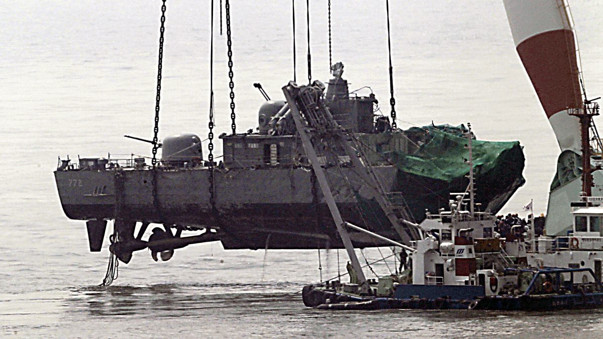 BBC World Service - Witness History, The Cheonan sinking