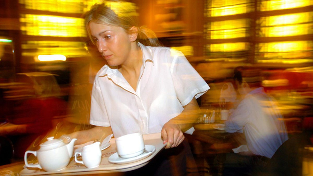 BBC Radio 4 Money Box, Wage support changes and debt help