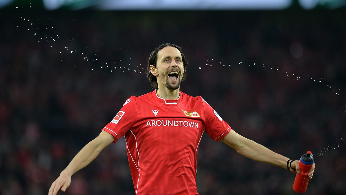 BBC World Service  World Football, Neven Subotić and the return of the