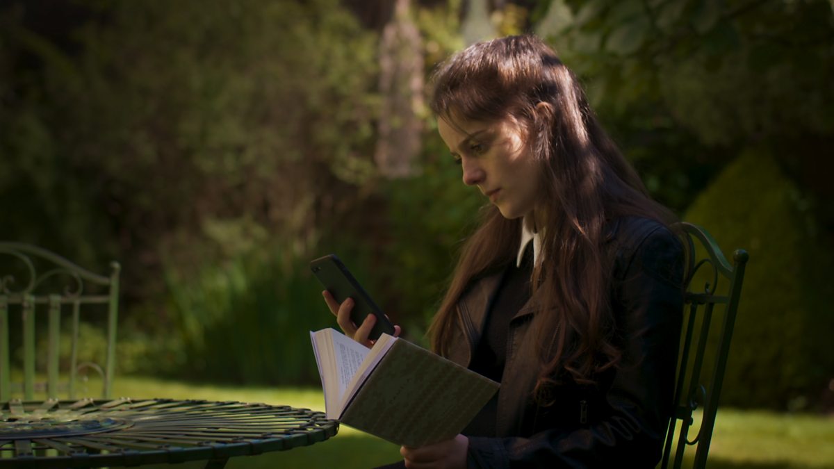 BBC News The Novel Hearts And Minds bbc-news-the-novel-hearts-and-minds