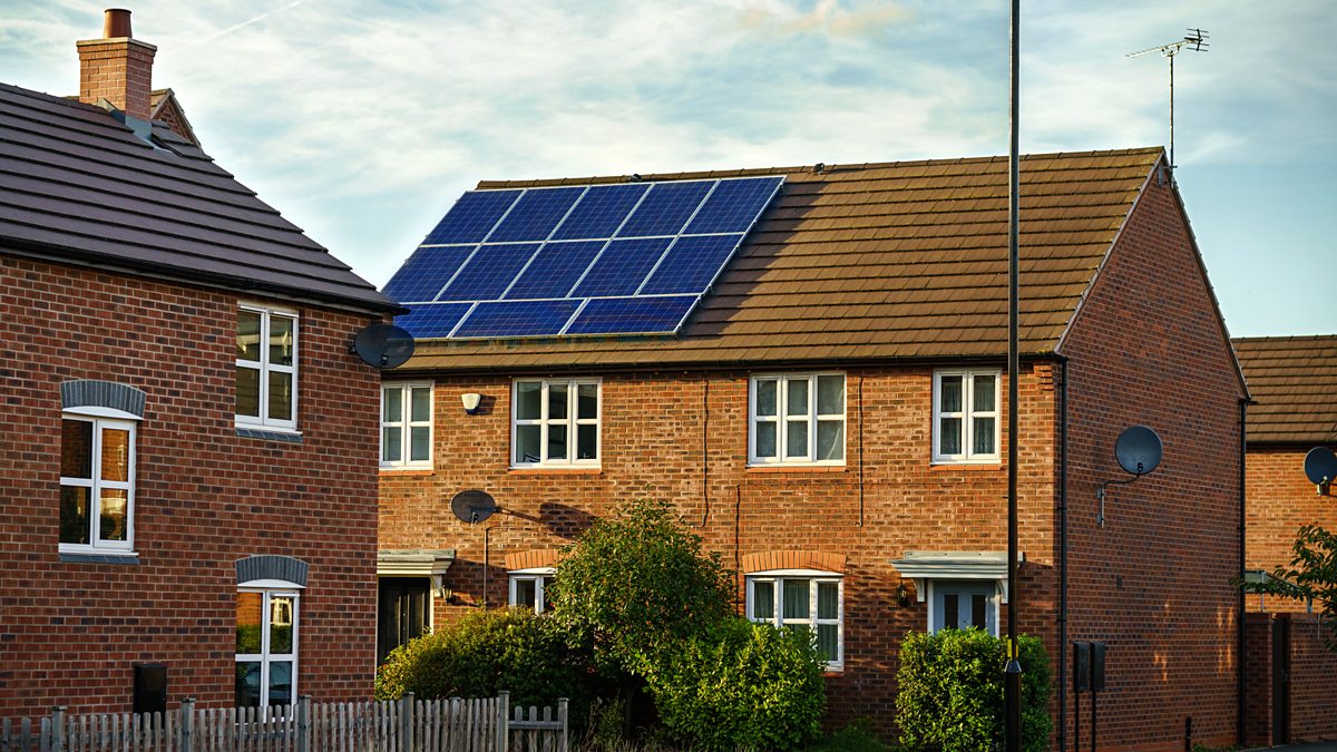 BBC Radio 4 You and Yours, Green Homes Grant, Universal Credit