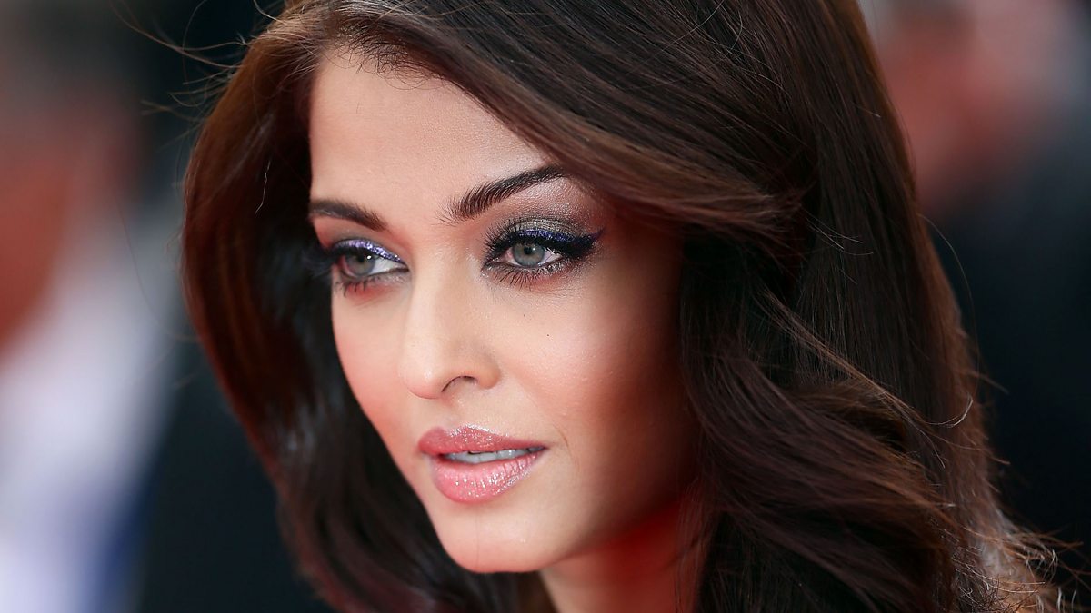 Aishwarya Rai Devdas Parvati Chakraborty Actor Film, actor, celebrities,  hair, film png | PNGWing