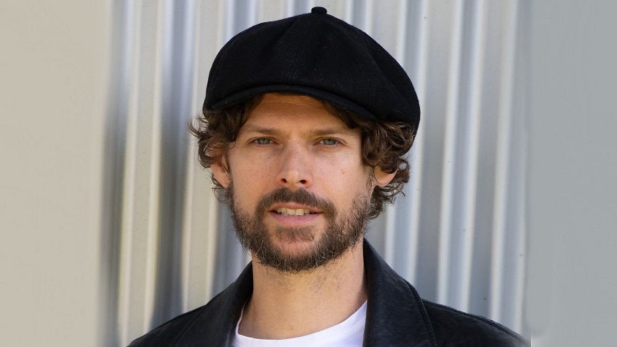 BBC Radio London Robert Elms, Jarrod Lawson, Michele Monro and 'Notes