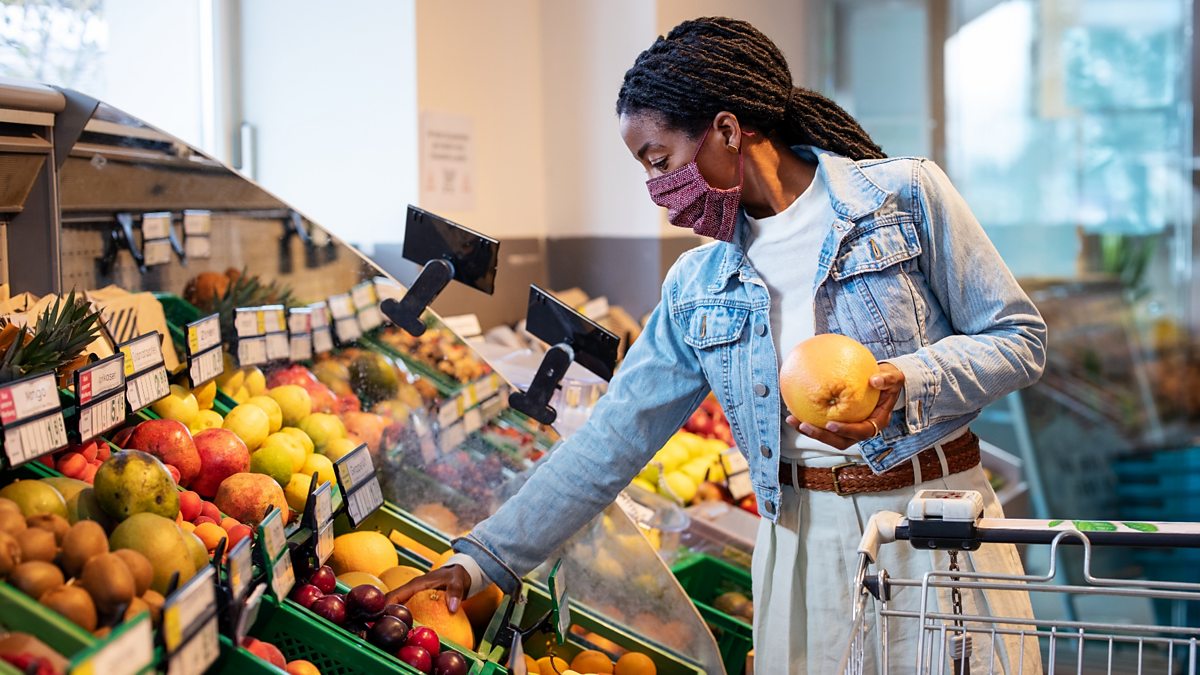 BBC World Service Newsday, Are vegetarians less likely to get severe