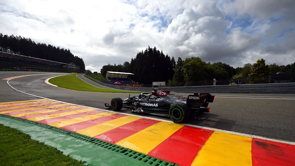 Гонка формулы 1 гран при бельгии. F1 Spa Francorchamps Eau rouge Lauda. Гран при Бельгии 1998. F1 2022. Гран при Бельгии 98.