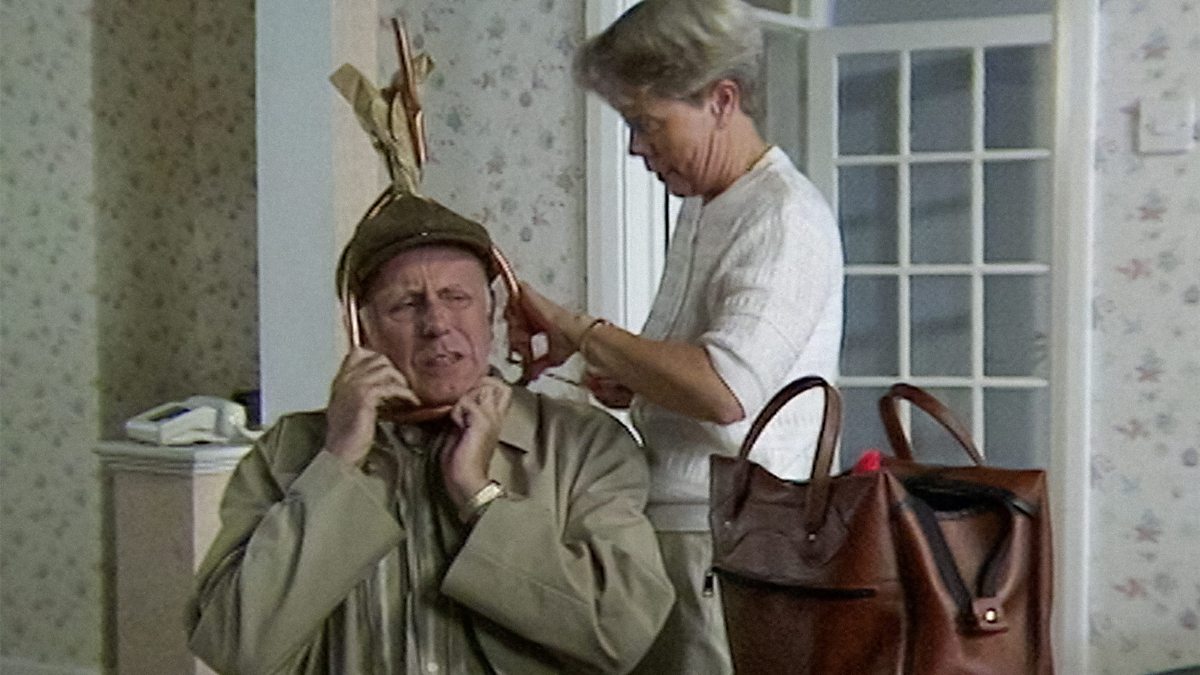 BBC iPlayer - One Foot in the Grave - Series 2: 3. Dramatic Fever