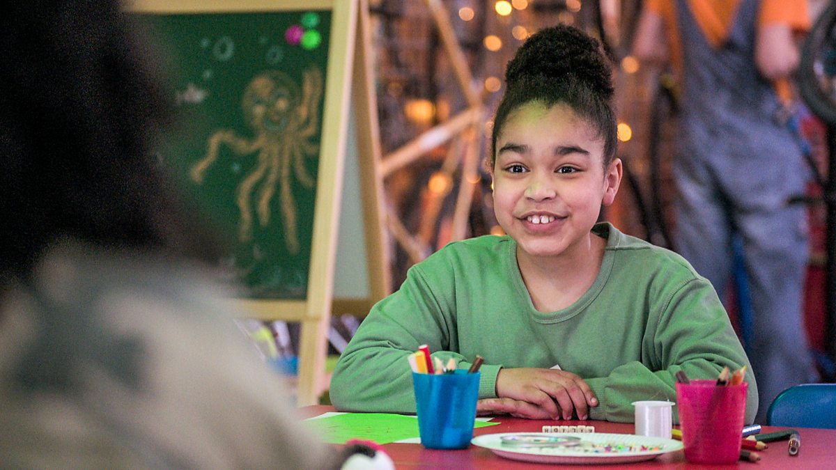 BBC IPlayer Molly And Mack Series 4 16 The Name Bracelet