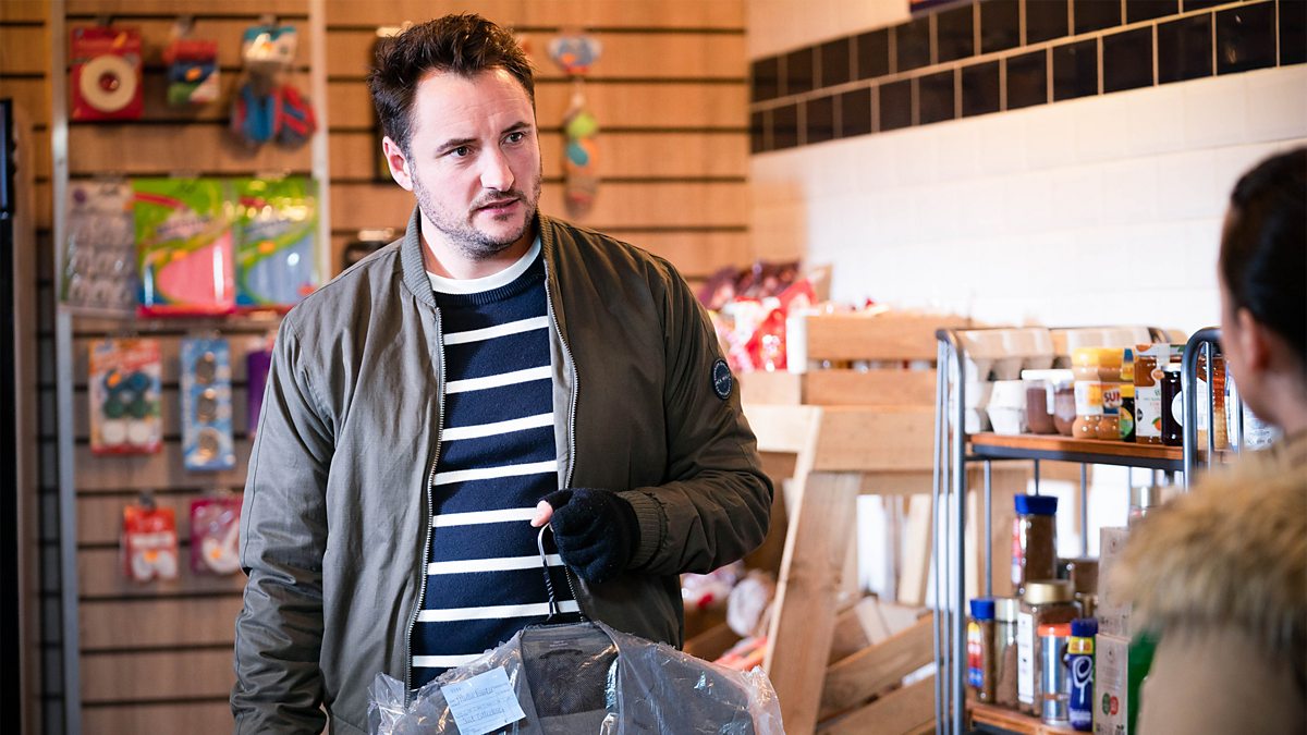 BBC One - EastEnders, 28/12/2021