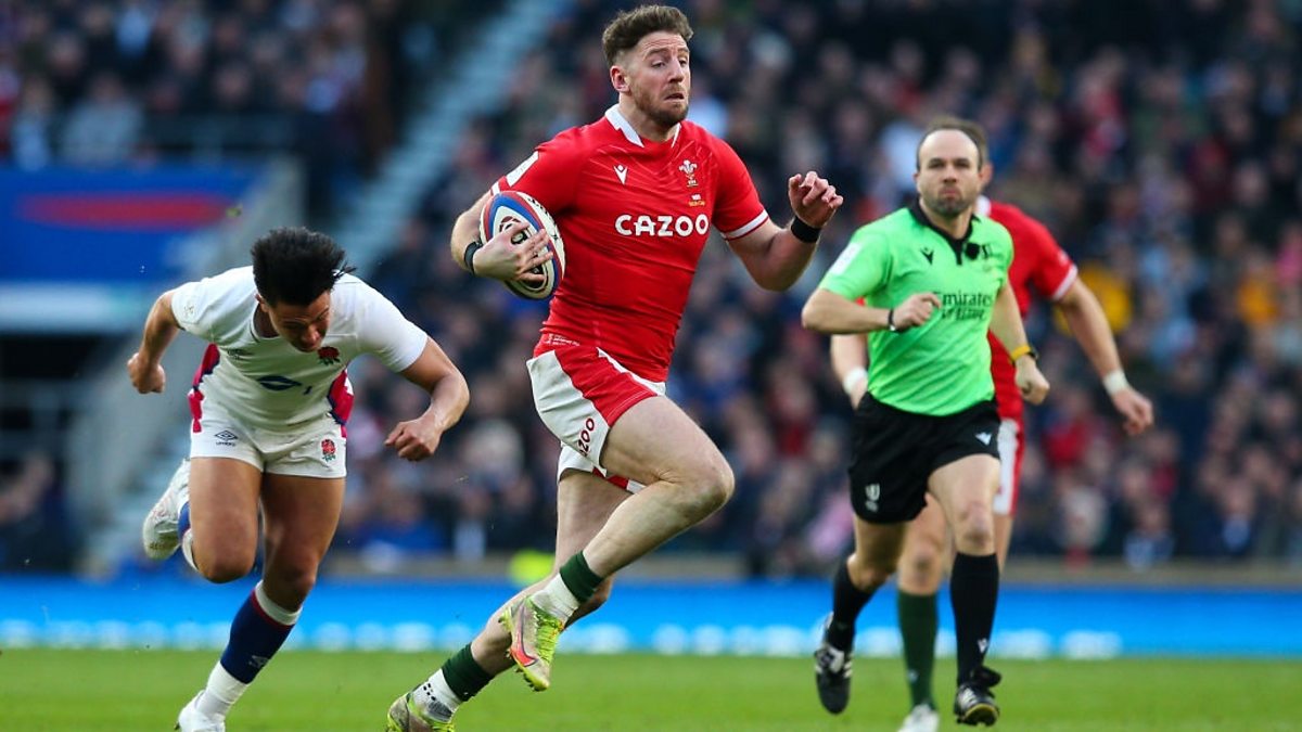 BBC Radio Wales - Scrum V, S5 E26: Alex Cuthbert on life on and off the ...