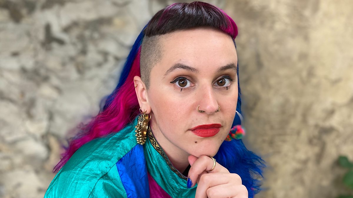 BBC Radio Cymru - Rhys Mwyn, Izzy Rabey, Creadigrwydd Izzy Rabey