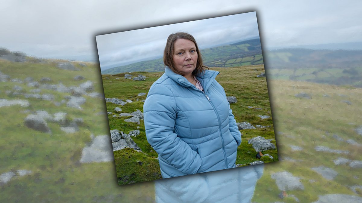 BBC Radio 4 Front Row, Joanna Scanlan; director Indu Rubasingham; the