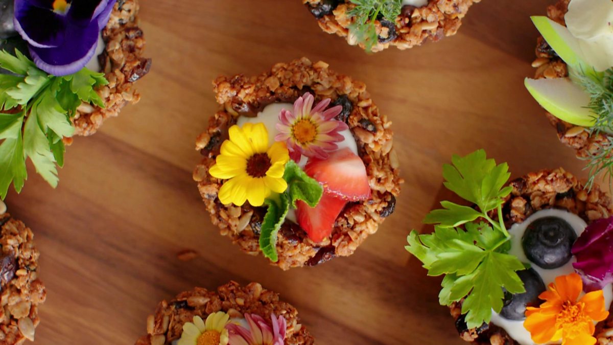 BBC Two Nadiya’s Everyday Baking, Series 1, Weekend Breakfasts, Granola and yoghurt cupcakes