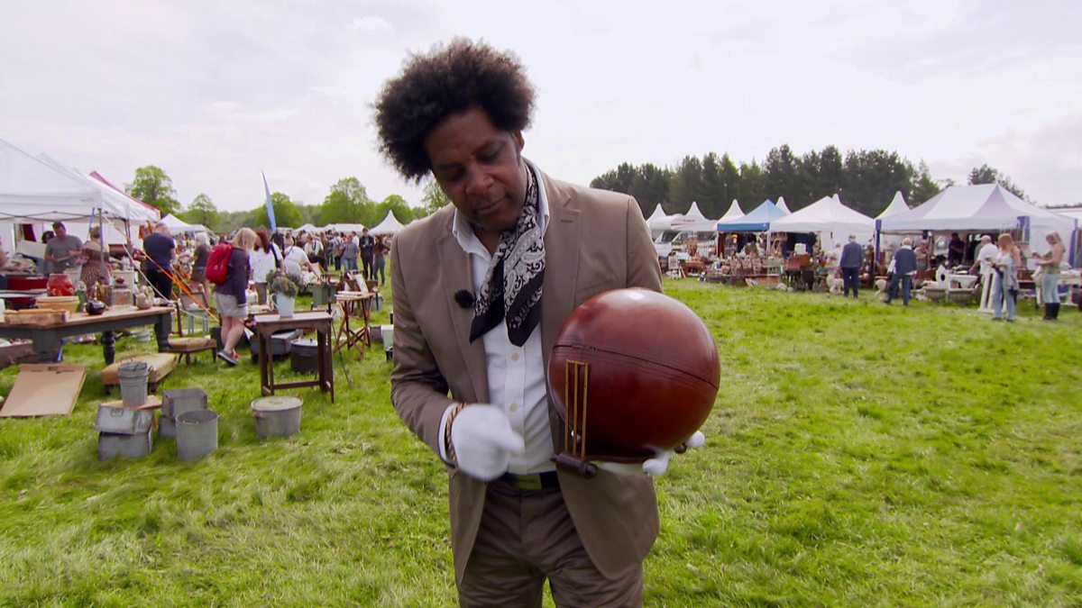 BBC One - Bargain Hunt, Series 63, Harrogate 5, Danny has a mystery to ...