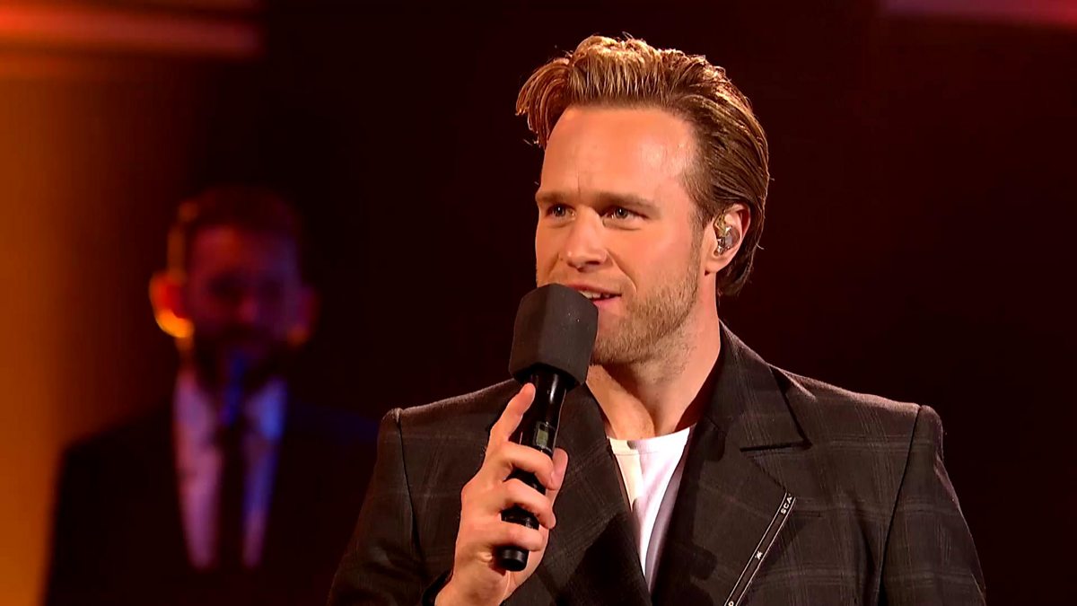 BBC One - Luke Evans: Showtime!, Olly Murs joins Luke onstage for a Tom ...