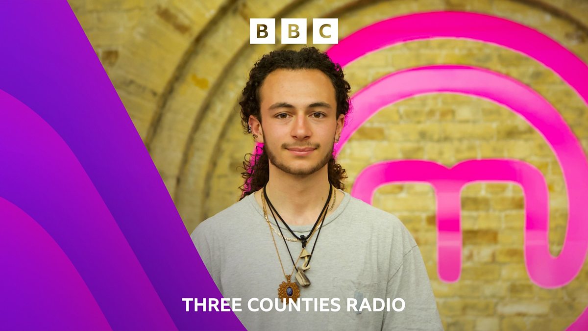 BBC Three Counties Radio BBC Three Counties Radio, What can you forage and eat in Knebworth woods?