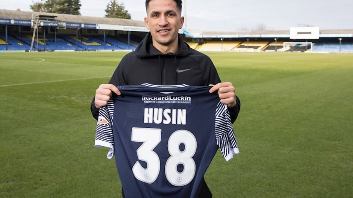 BBC Essex - BBC Essex Sport, Noor Husin: We want to just play football ...