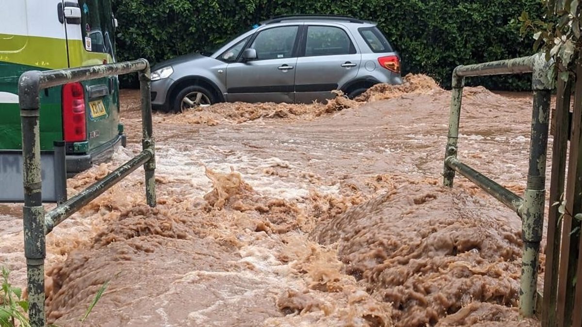 Bbc Radio Devon Rick Edwards 09052023 Flash Floods Hit Devon 