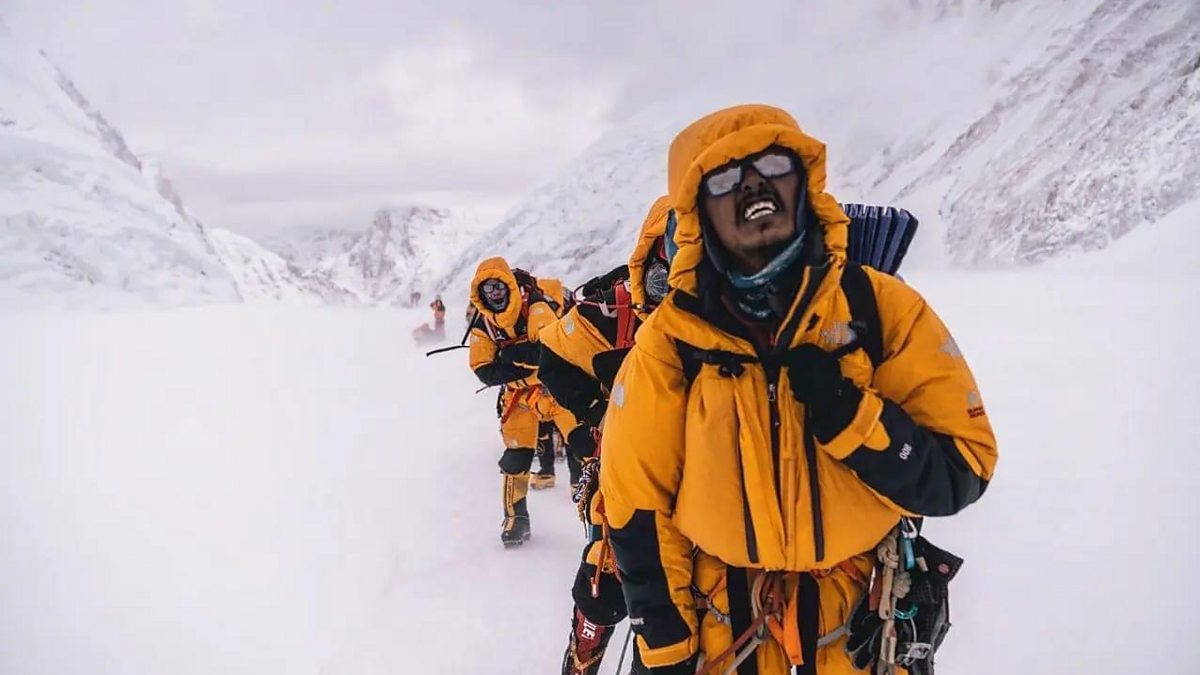 BBC World Service - BBC OS Conversations, Mount Everest