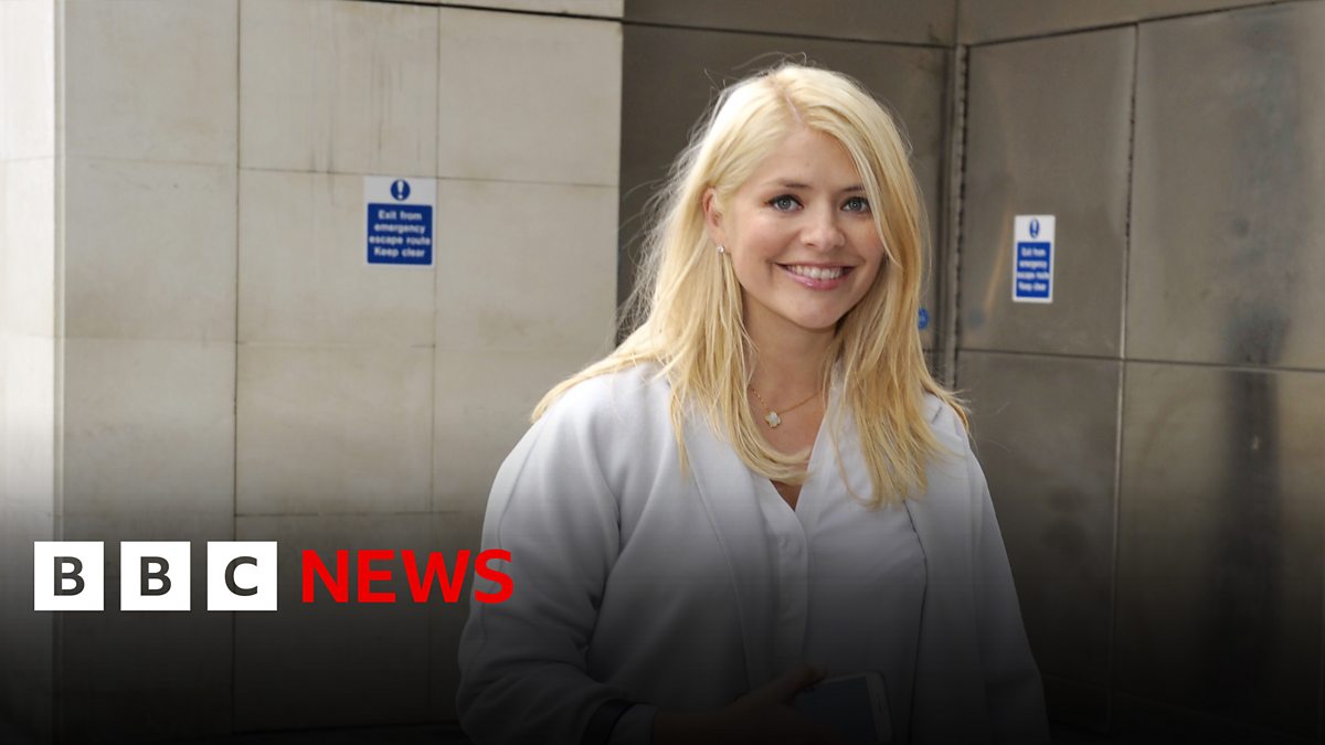 BBC News - Holly Willoughby Returns To This Morning