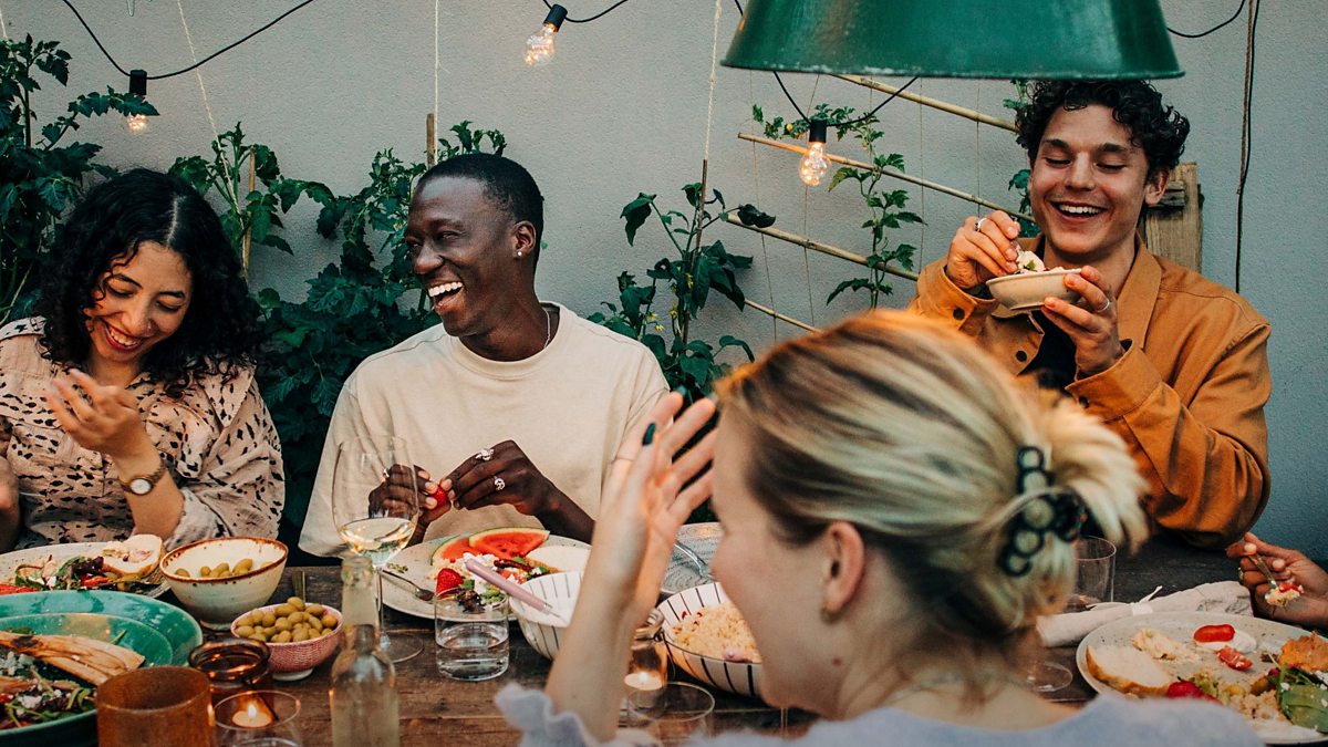 BBC - How many guests is best for a dinner party?
