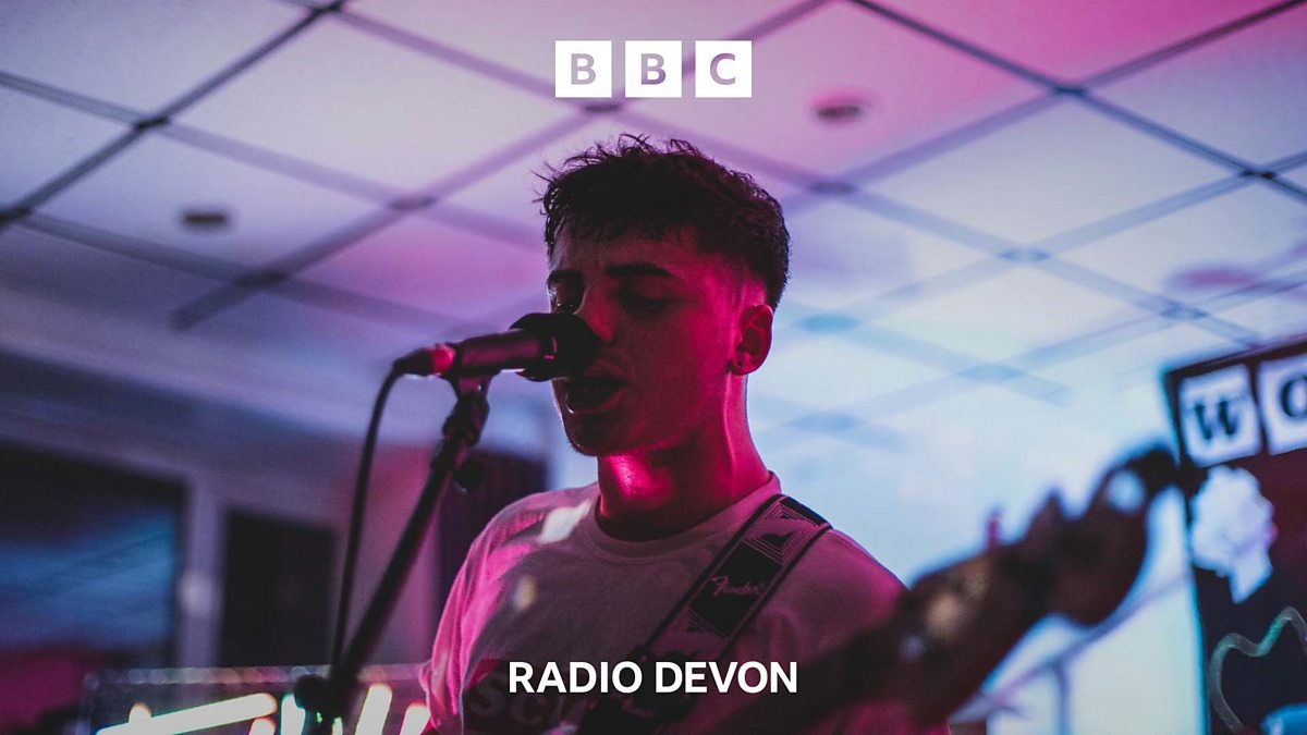 BBC Radio Devon - BBC Radio Devon, Exeter's Fluff in Glastonbury debut