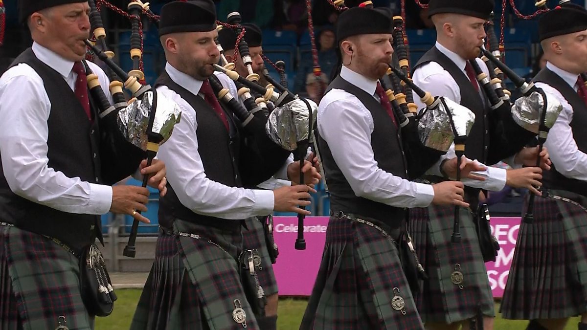 BBC One - World Pipe Band Championships, Scottish Power - Medley
