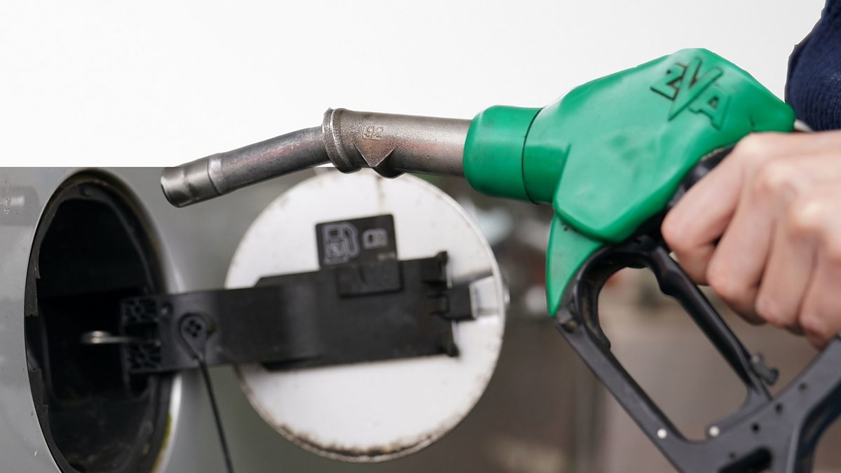 BBC - Latest: PM Delays Ban On New Petrol And Diesel Cars