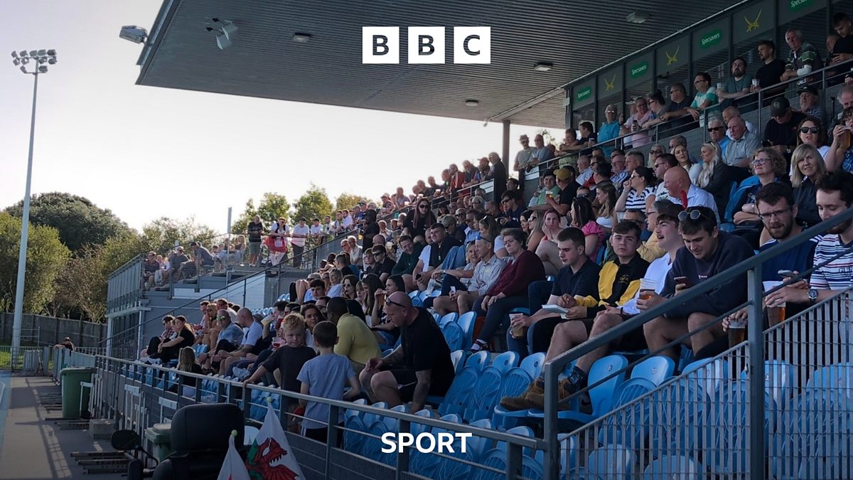 BBC Radio Guernsey - BBC Radio Guernsey, Guernsey Sports Roundup