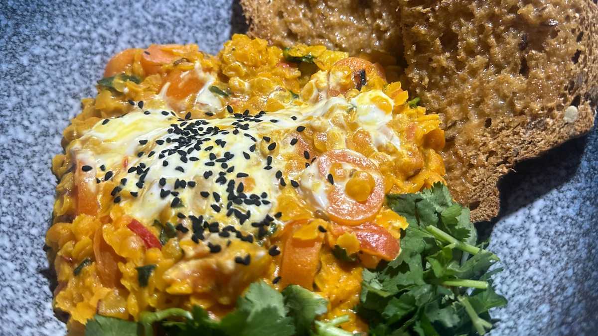 BBC Yvonne's OnePot Spiced Coconut & Lentils