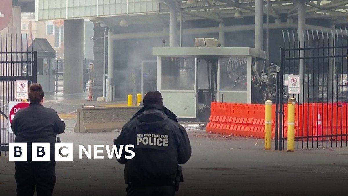 BBC News US Canada Border Explosion Not Terror Related Official Says   P0gvbs35 