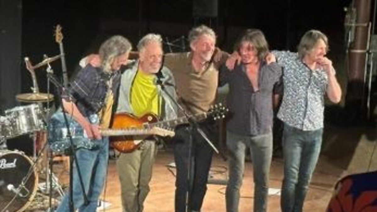 BBC Radio York Daytimes on BBC Radio York, With Bek Homer (24/11/2023