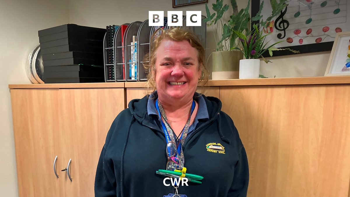 BBC CWR CWR Breakfast with Phil Upton, Star School; Cawston Grange