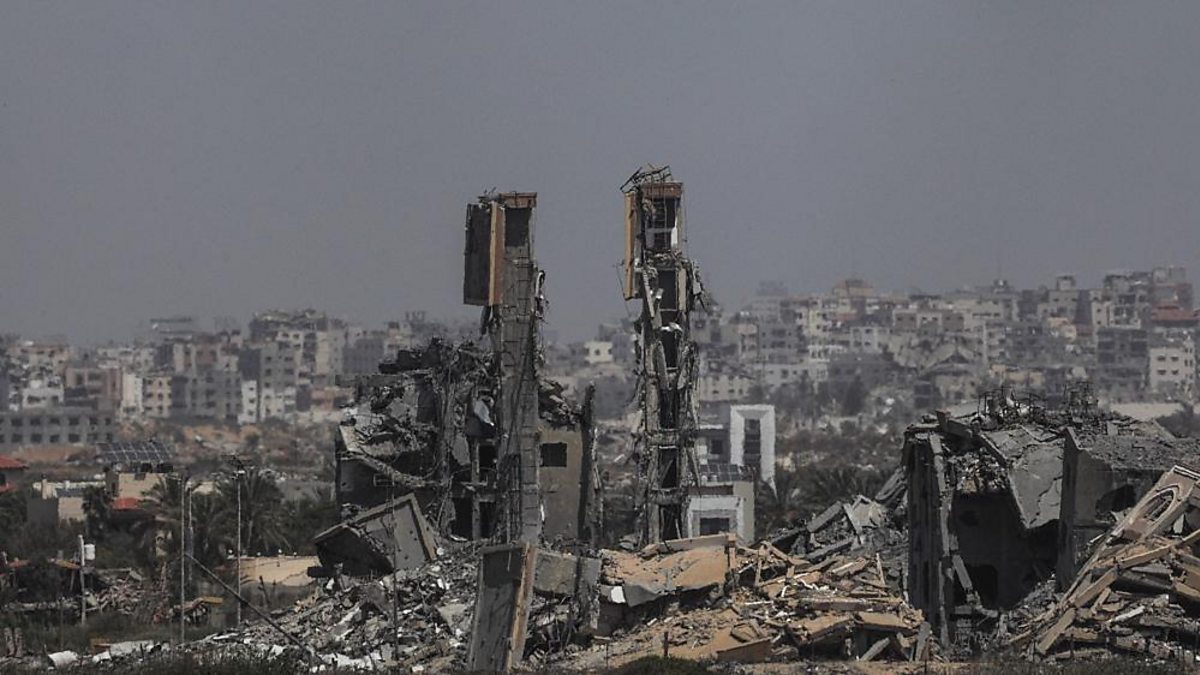 BBC World Service - Business Matters, Rebuilding Gaza estimated to cost