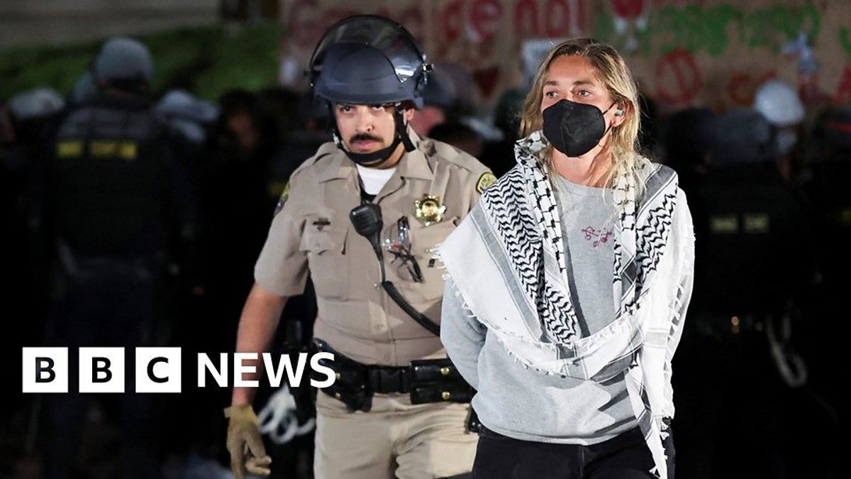 BBC News Police Moving In On LA Student Protest bbc-news-police-moving-in-on-la-student-protest