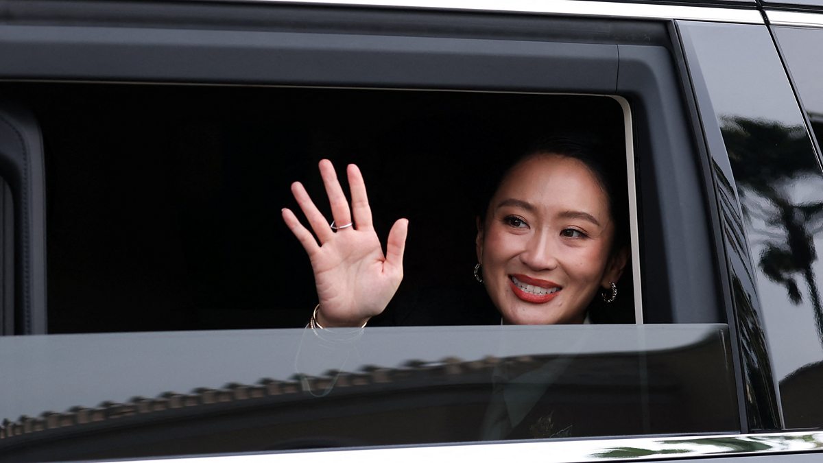 Newshour, Thailand's prime minister removed from office