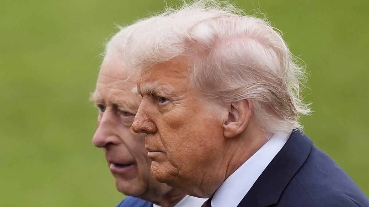Trump given spectacular royal welcome in Windsor