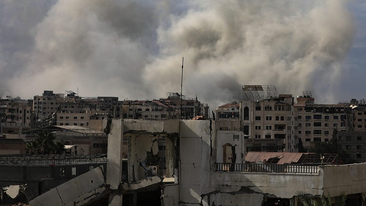 Newshour, Hamas chief negotiator meets mediators