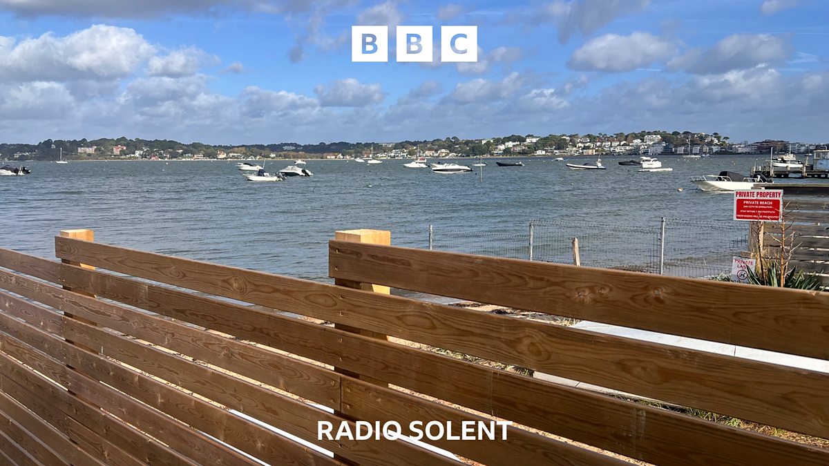 BBC Radio Solent BBC Radio Solent, The Sandbanks fence that's
