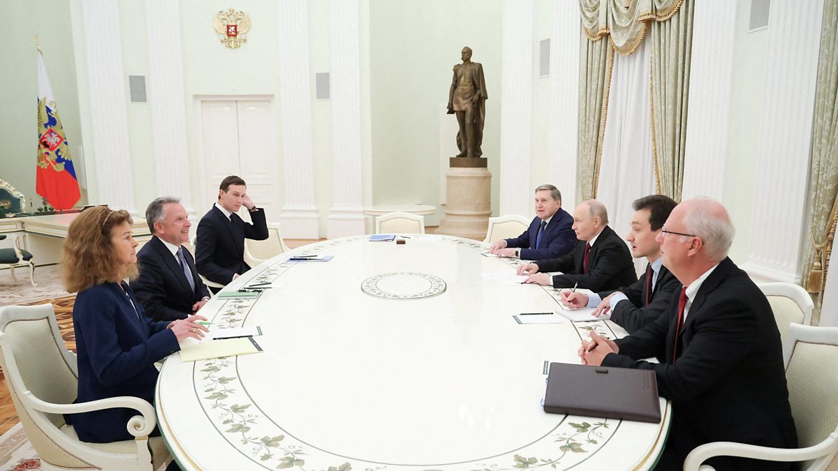 US delegation meets Vladimir Putin