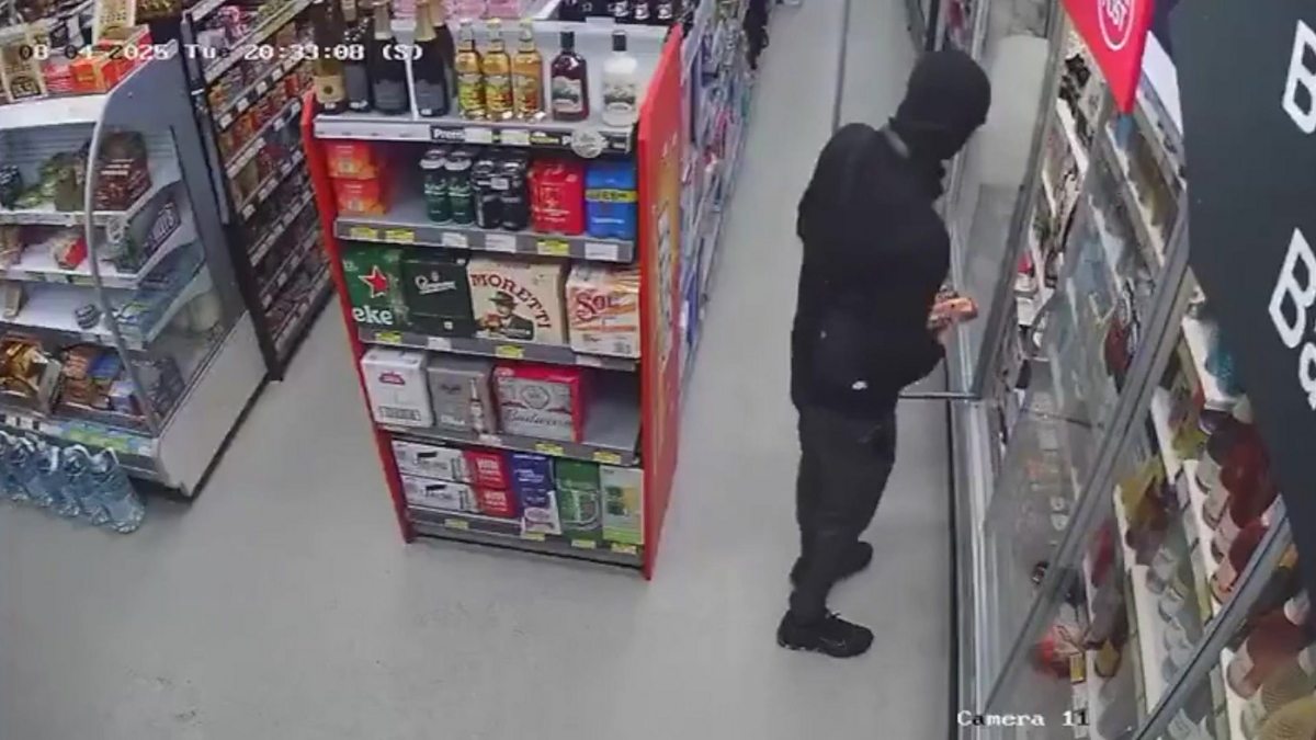 Retailers Using AI to Catch Shoplifters