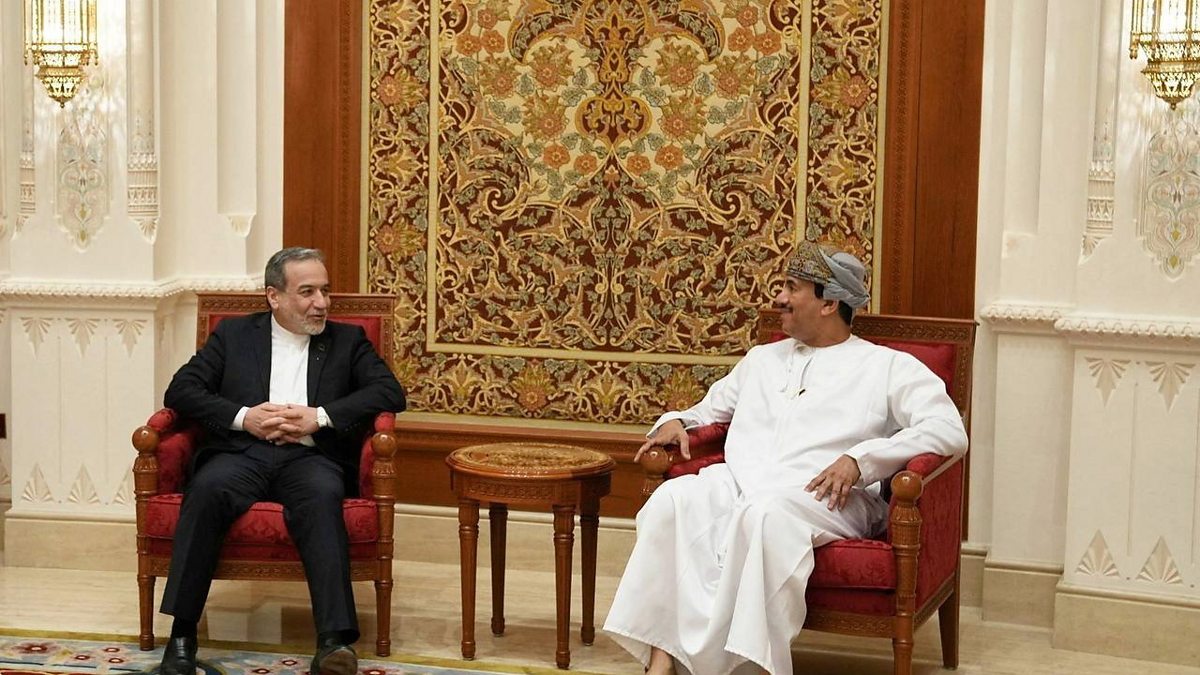 Iranian and US negotiators meet in Oman