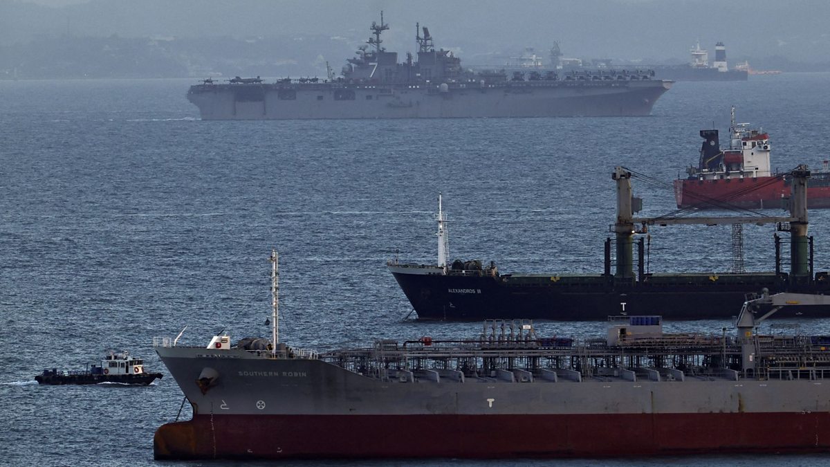 Talks under way in Pakistan to end Middle East war