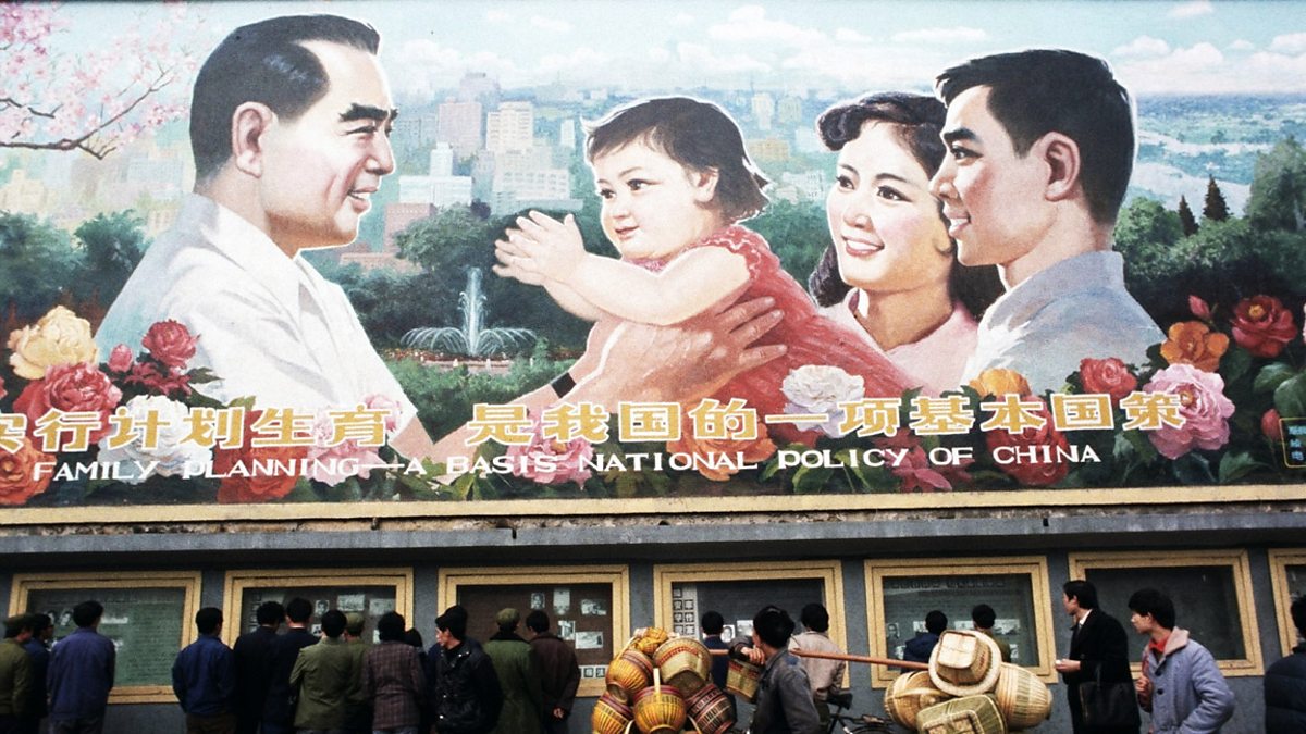 Pros and cons of using one method of development Contrasts in development between countries