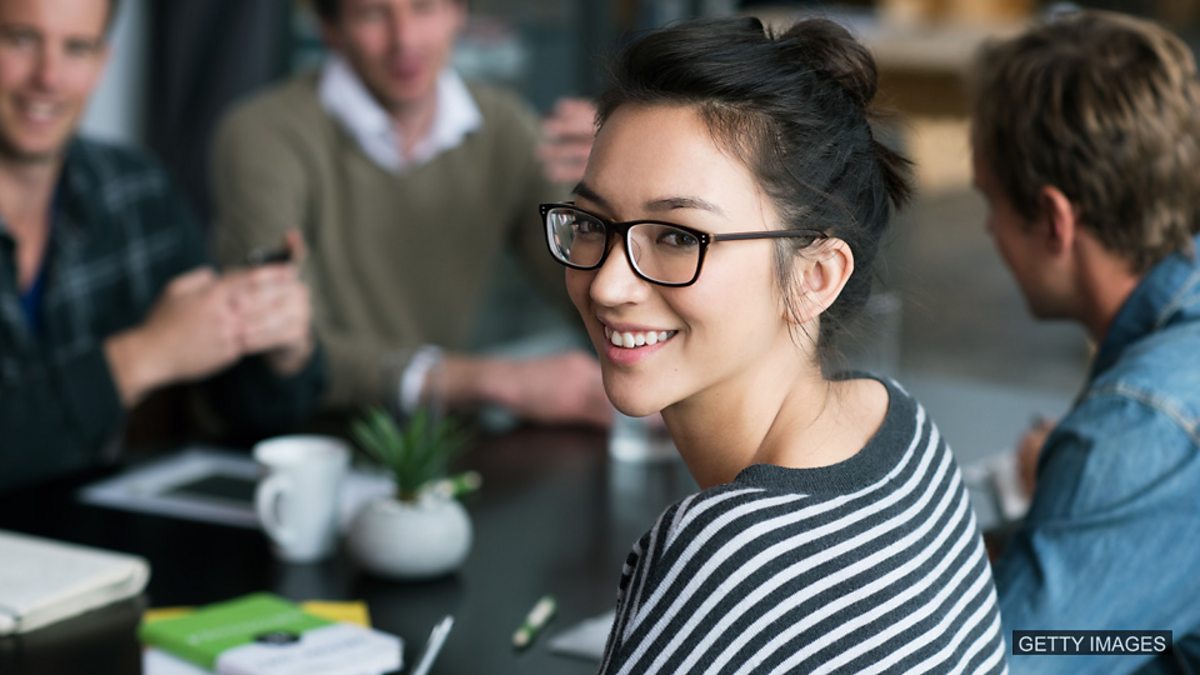 c Learning English 今日短语 Up And Coming 前程似锦