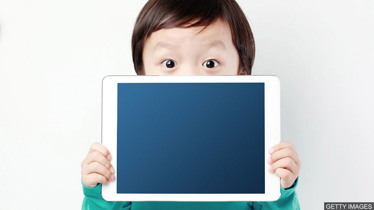 c Learning English 随身英语 Is Too Much Screen Time Affecting Children S Eyesight 长时间看屏幕会影响孩子的视力