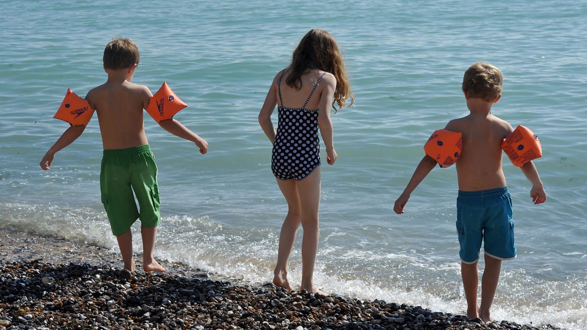 Summer holiday activities and things to do with children BBC Teach