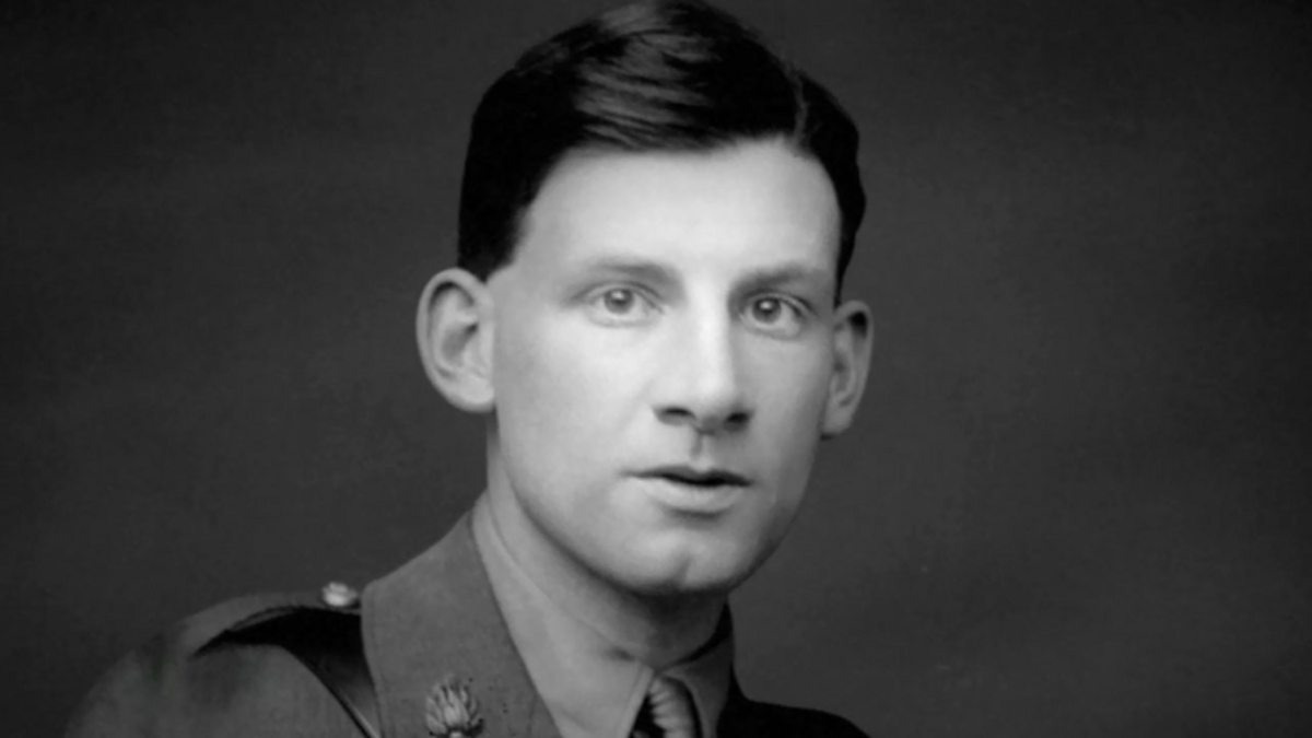 Suicide In The Trenches By Siegfried Sassoon