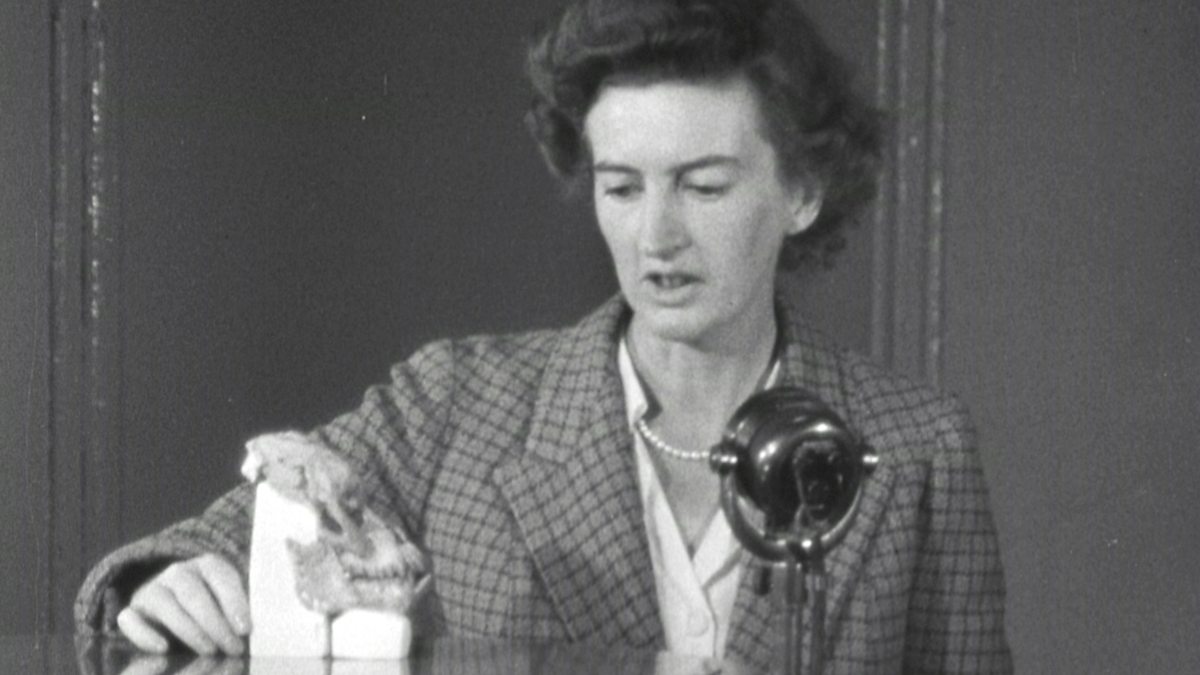 Mary Leakey's skull, 1948 BBC Archive