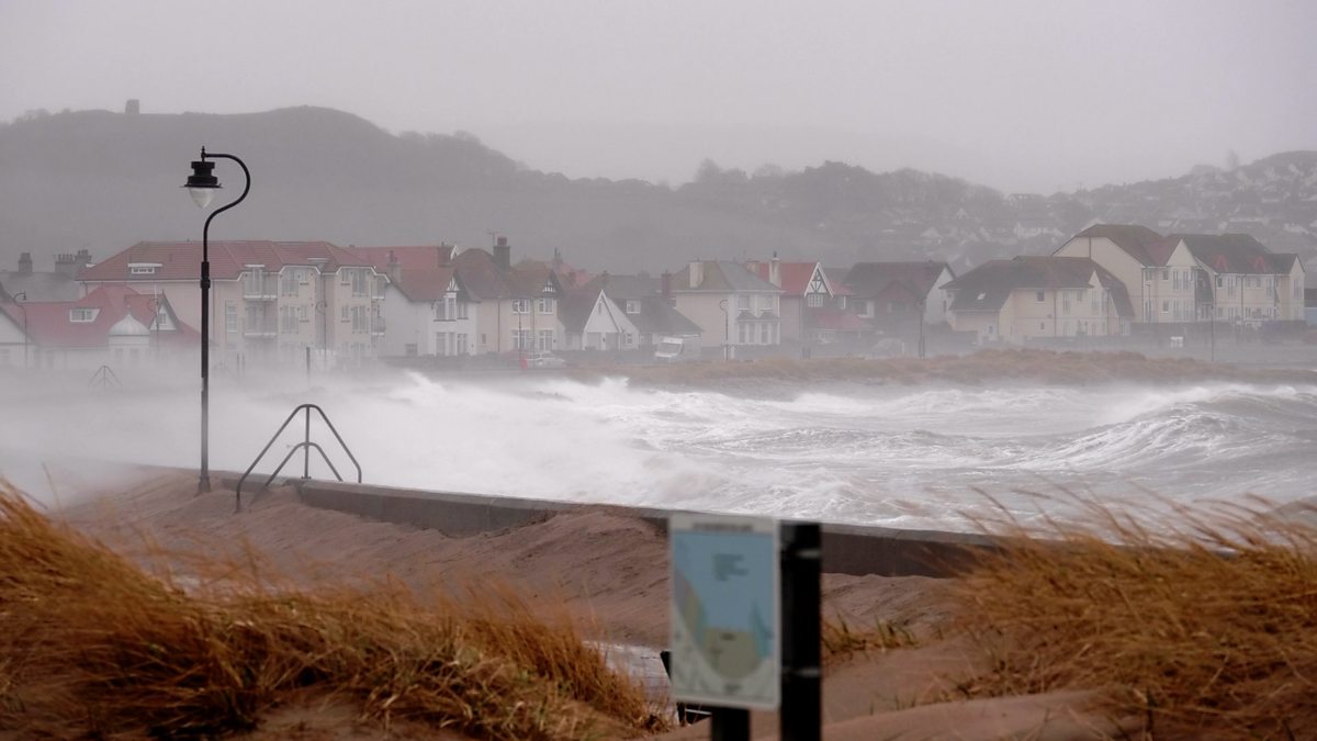 Coastal Flooding - BBC Teach