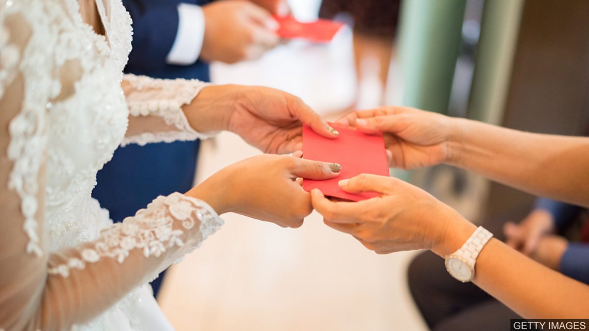 BBC Learning English - 随身英语/ The cost of going to a wedding